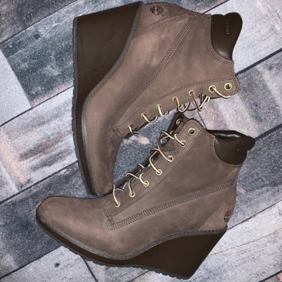 Timberland Cocoa Brown Leather Wedge Booties Size 6 $180 - Picture 1 of 6